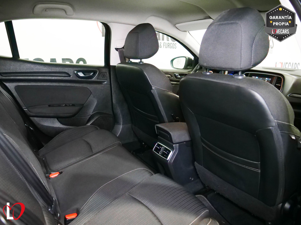 RENAULT MEGANE 1.5 DCI BLUE BUSINESS 6 VEL 95 de segunda mano