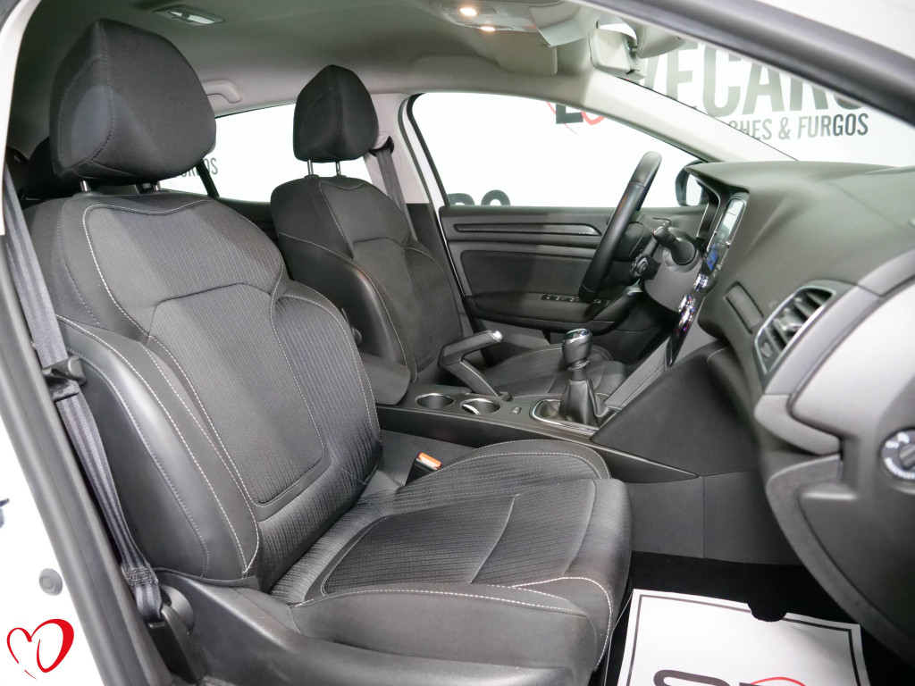 RENAULT MEGANE 1.5 DCI BLUE BUSINESS 95 de segunda mano