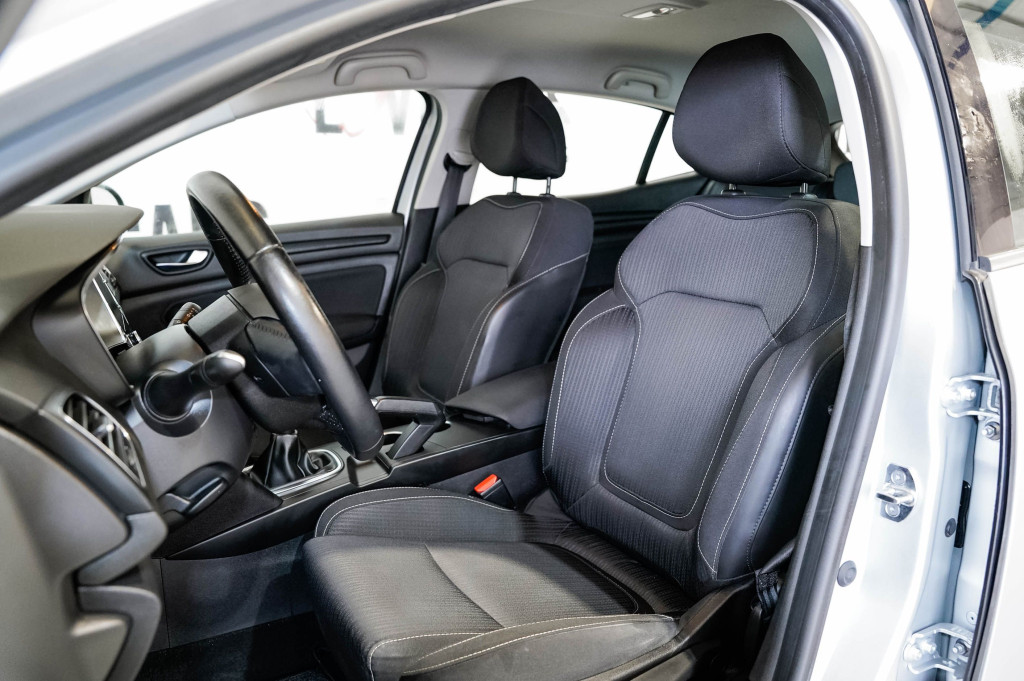 RENAULT MEGANE 1.5 DCI ENERGY BUSINESS 110 de segunda mano