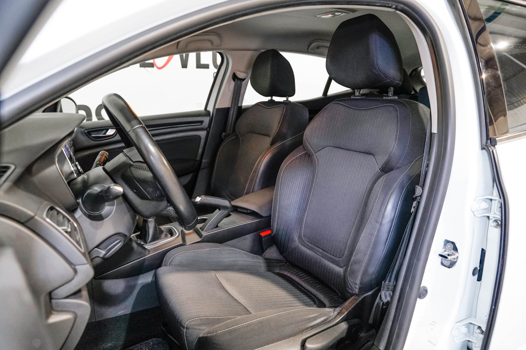 RENAULT MEGANE 1.5 DCI ENERGY BUSINESS 6 VEL 90 de segunda mano