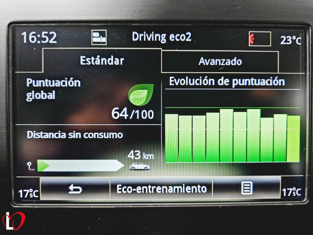 RENAULT MEGANE 1.5 DCI ZEN BLUE 115 de segunda mano