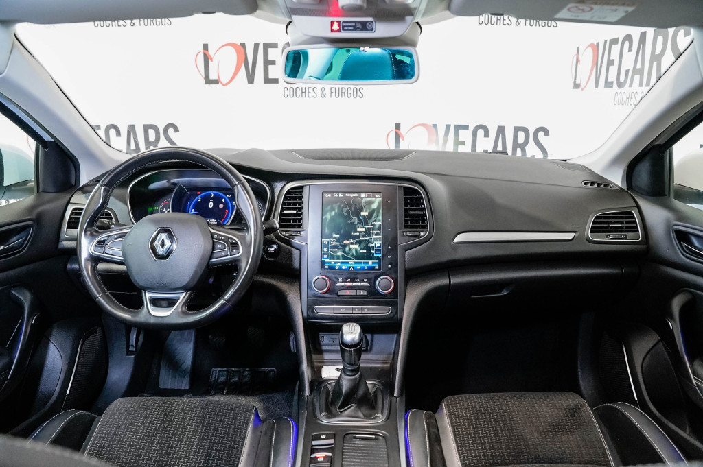 RENAULT MEGANE FAMILIAR 1.5 DCI INTENS TECHO 115 de segunda mano