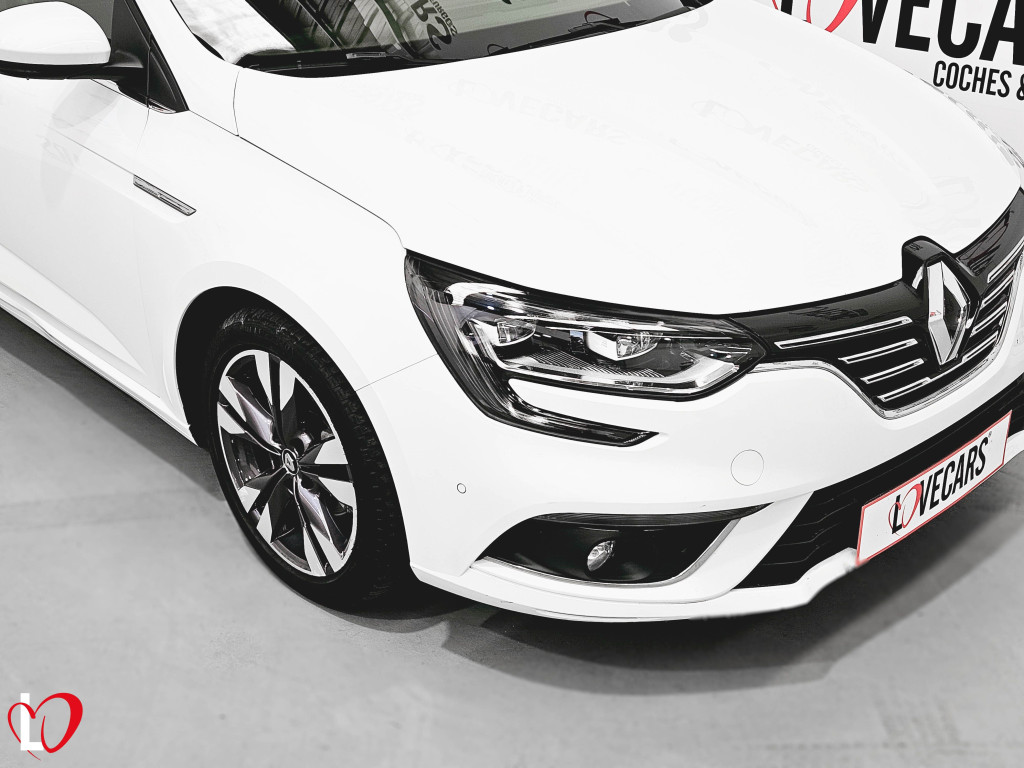 RENAULT MEGANE FAMILIAR 1.5DCI INTENS TECHO 115 de segunda mano