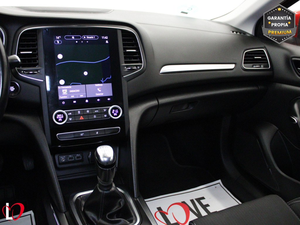 RENAULT MEGANE GRAN TOUR 1.3 TCE ZEN 6 VEL 140 de segunda mano