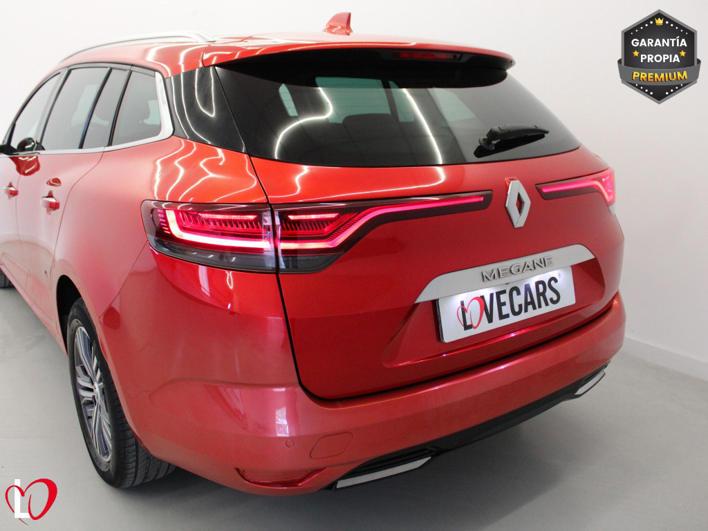 RENAULT MEGANE GRAN TOUR 1.3 TCE ZEN 6 VEL 140 de segunda mano