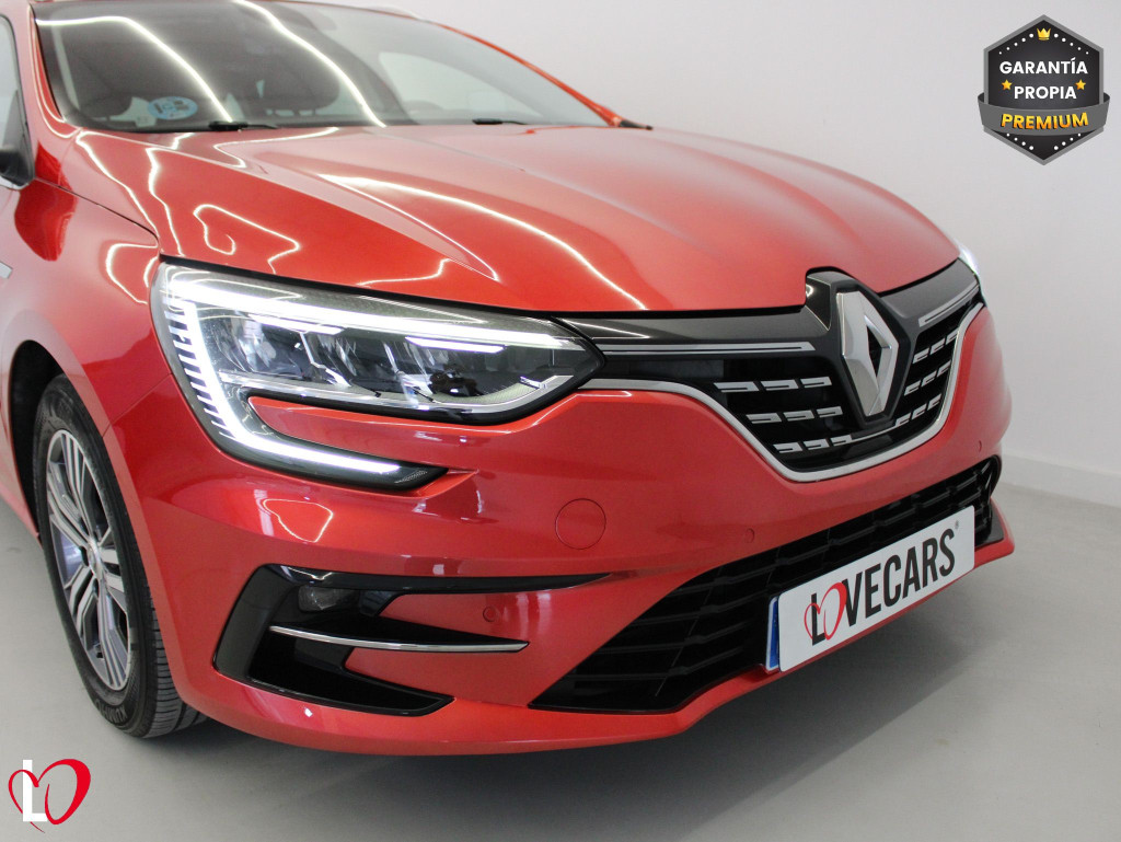 RENAULT MEGANE GRAN TOUR 1.3 TCE ZEN 6 VEL 140 de segunda mano