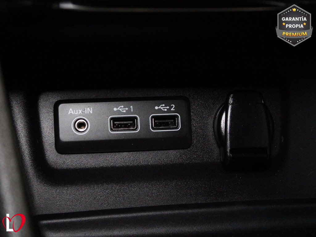 RENAULT MEGANE ST GRAND TOUR 1.3 TCE ZEN 6 VEL 140 de segunda mano