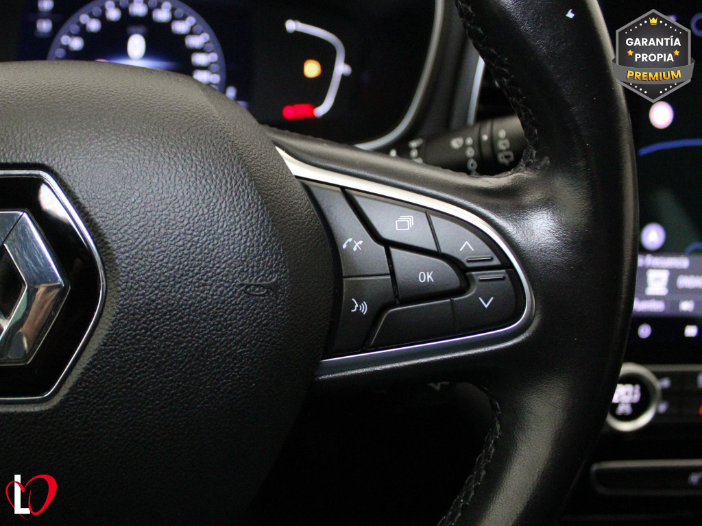 RENAULT MEGANE ST GRAND TOUR 1.3 TCE ZEN 6 VEL 140 de segunda mano