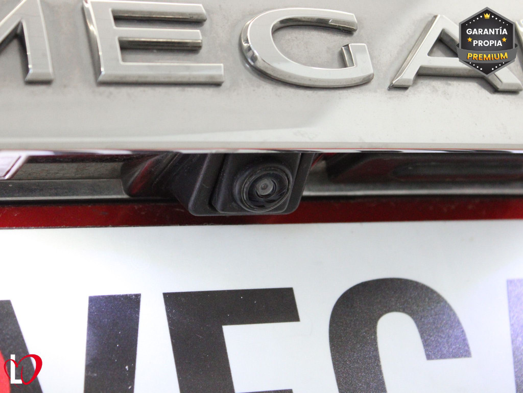 RENAULT MEGANE ST GRAND TOUR 1.3 TCE ZEN 6 VEL 140 de segunda mano