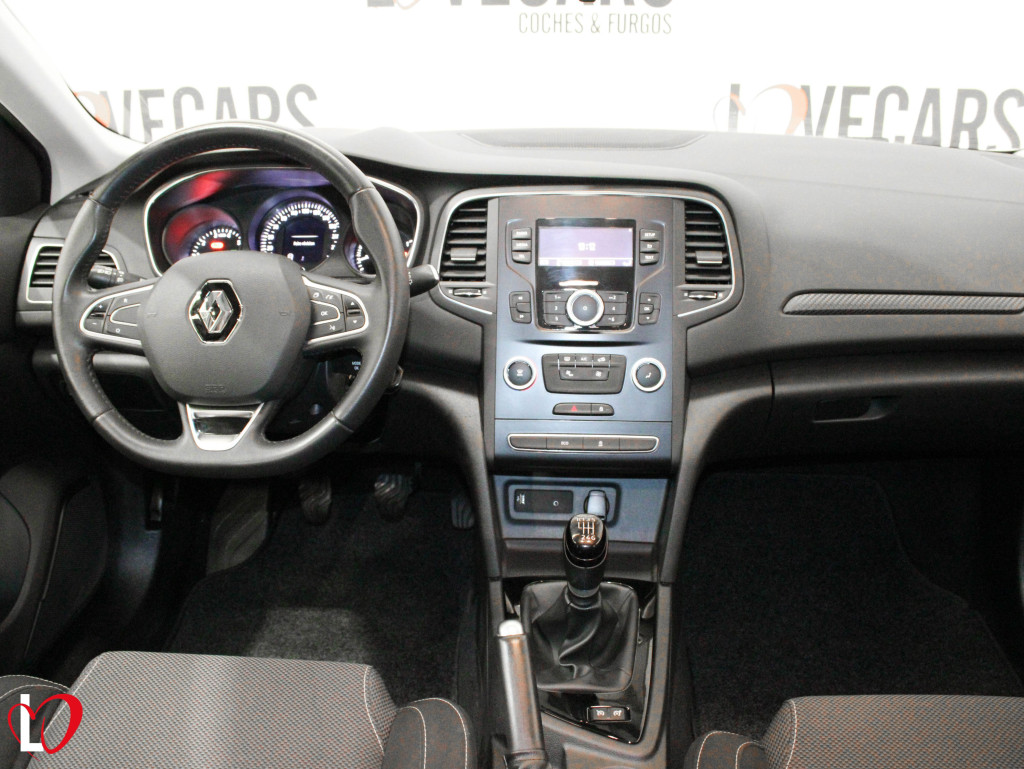 RENAULT MEGANE TCE LIFE 115 de segunda mano