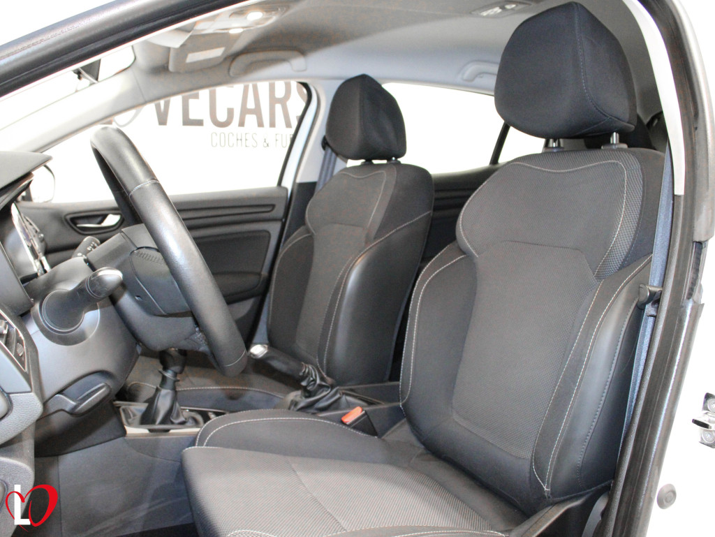 RENAULT MEGANE TCE LIFE 115 de segunda mano