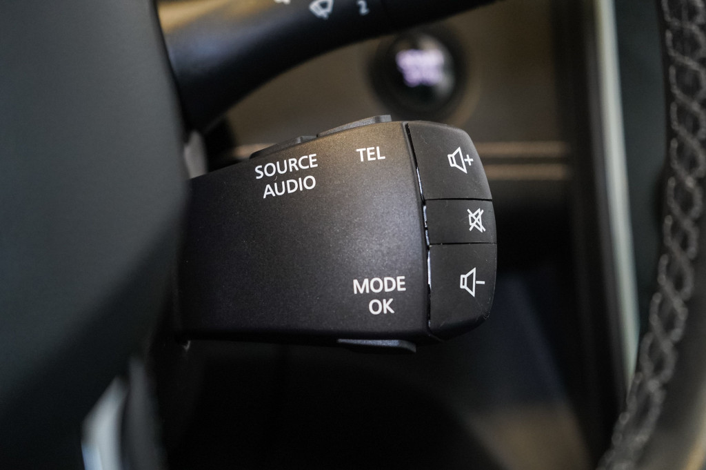 RENAULT SCENIC 1.6 DCI INTENS TECHO 130 de segunda mano