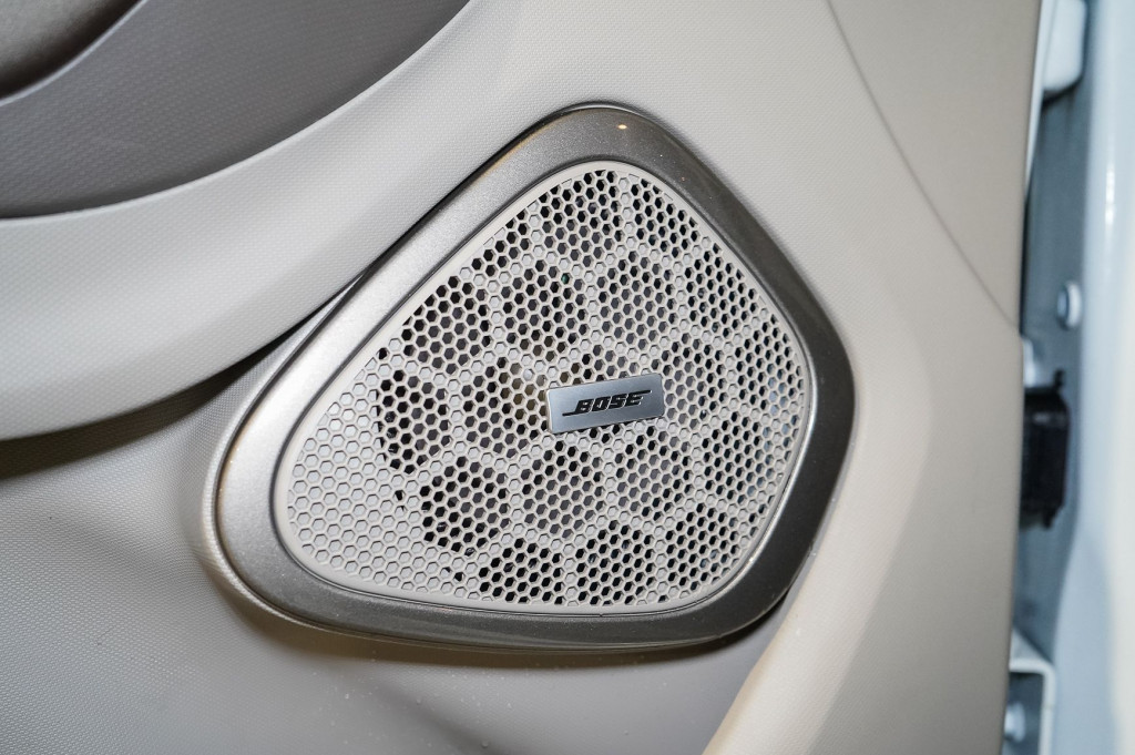 RENAULT ZOE BOSE EDITION 41KHH de segunda mano