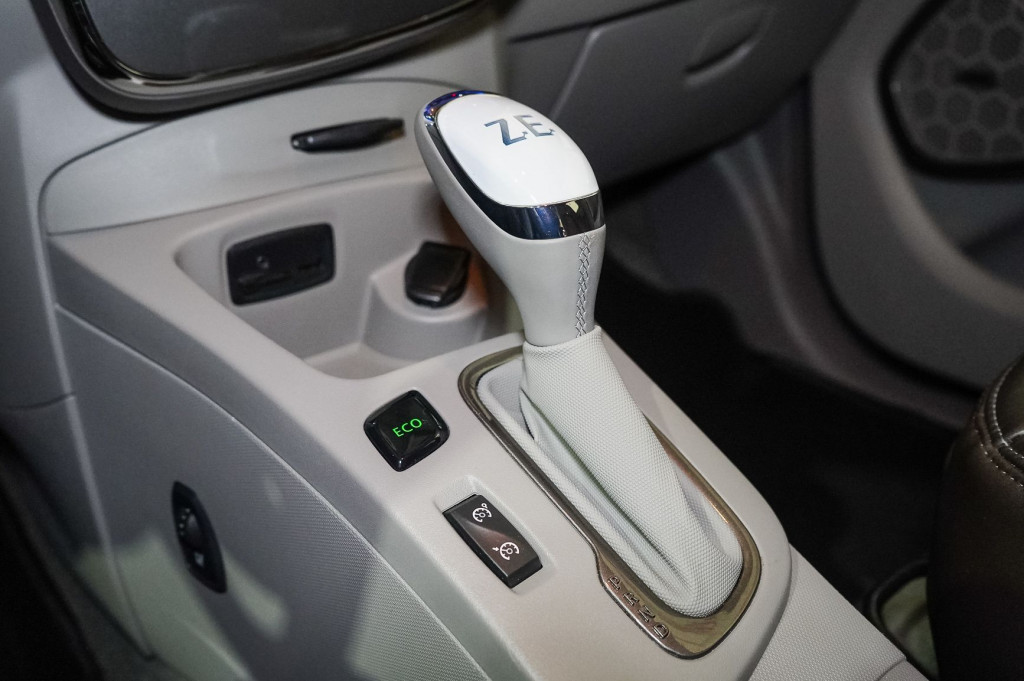 RENAULT ZOE BOSE EDITION 41KHH de segunda mano