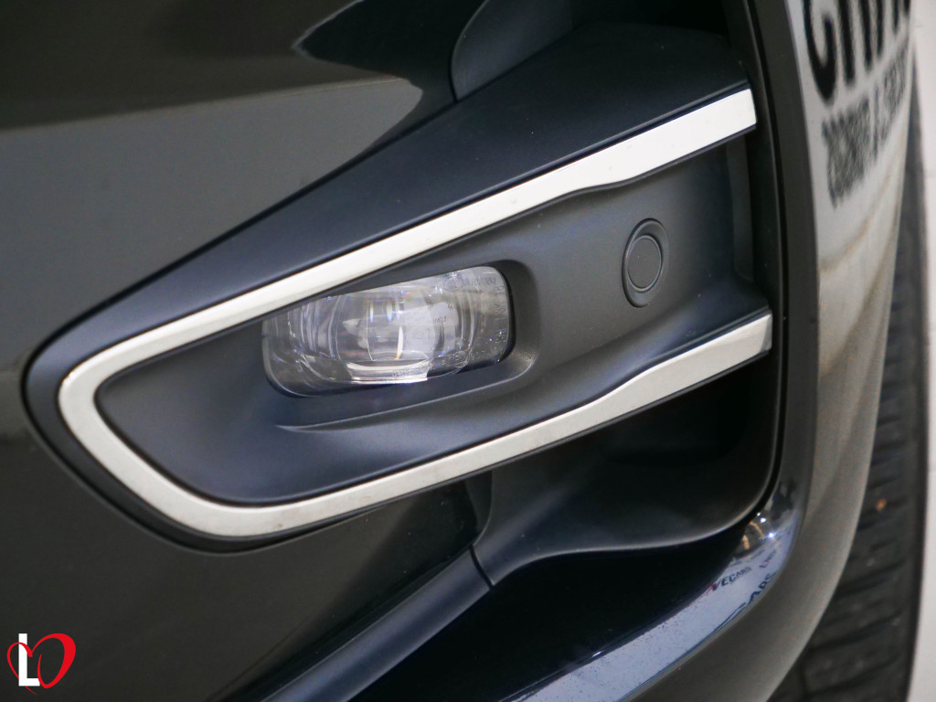 RENAULT ZOE INTENS 50KW/H 136 de segunda mano
