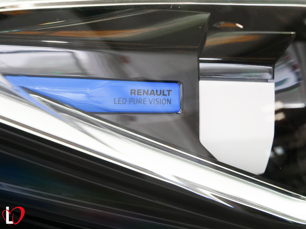 RENAULT ZOE INTENS 50KW/H 136 de segunda mano