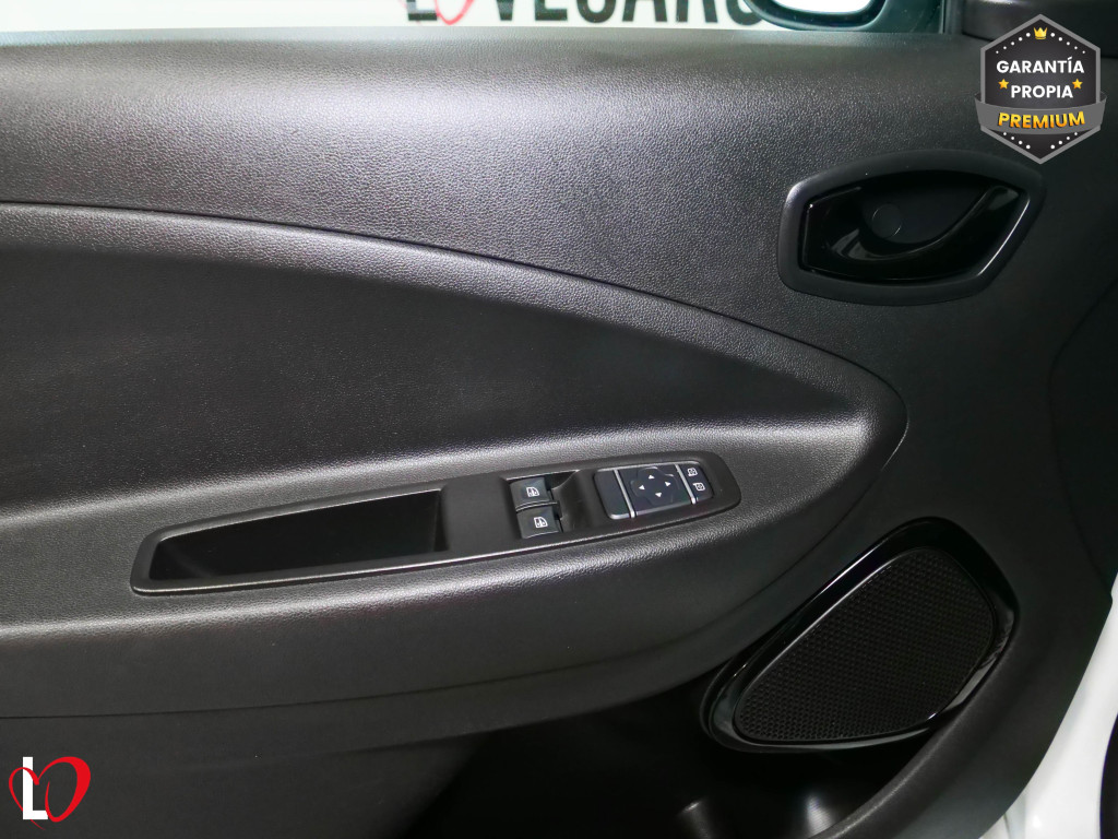 RENAULT ZOE Life 80 kW R110 40KW de segunda mano