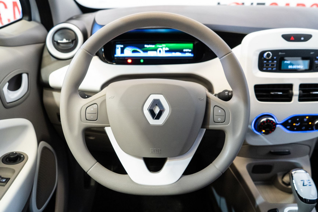 RENAULT ZOE LIVE 40 5P de segunda mano