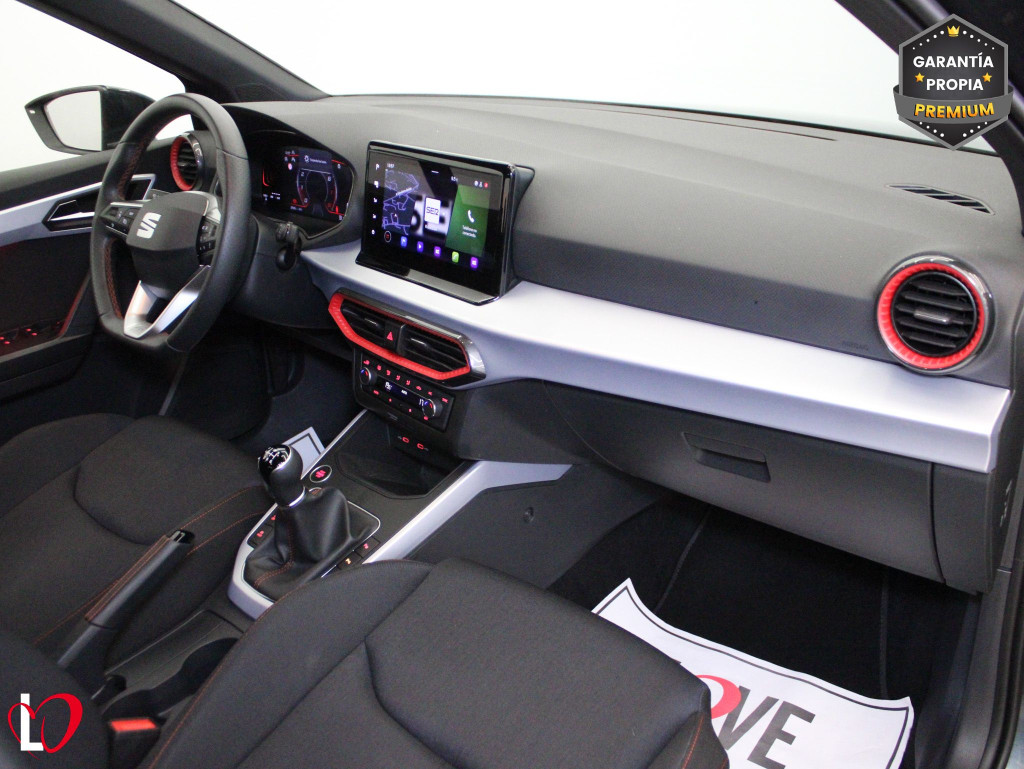 SEAT ARONA 1.0 TSI S&S FR XM 115 de segunda mano