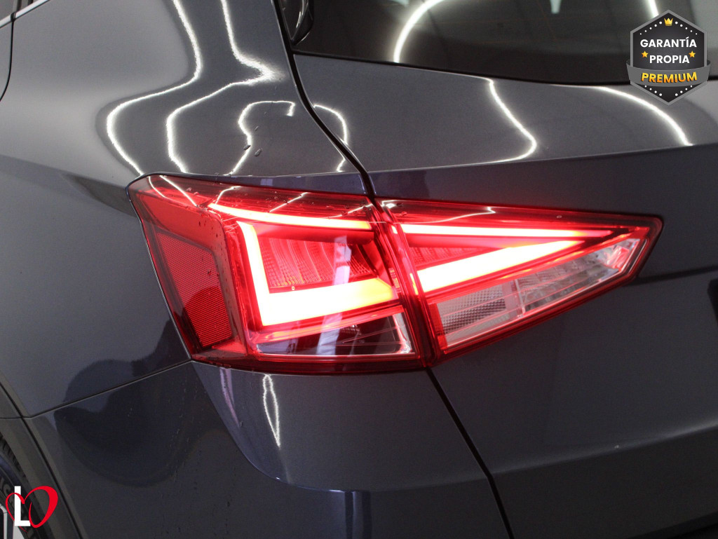 SEAT ARONA 1.0 TSI S&S FR XM 115 de segunda mano