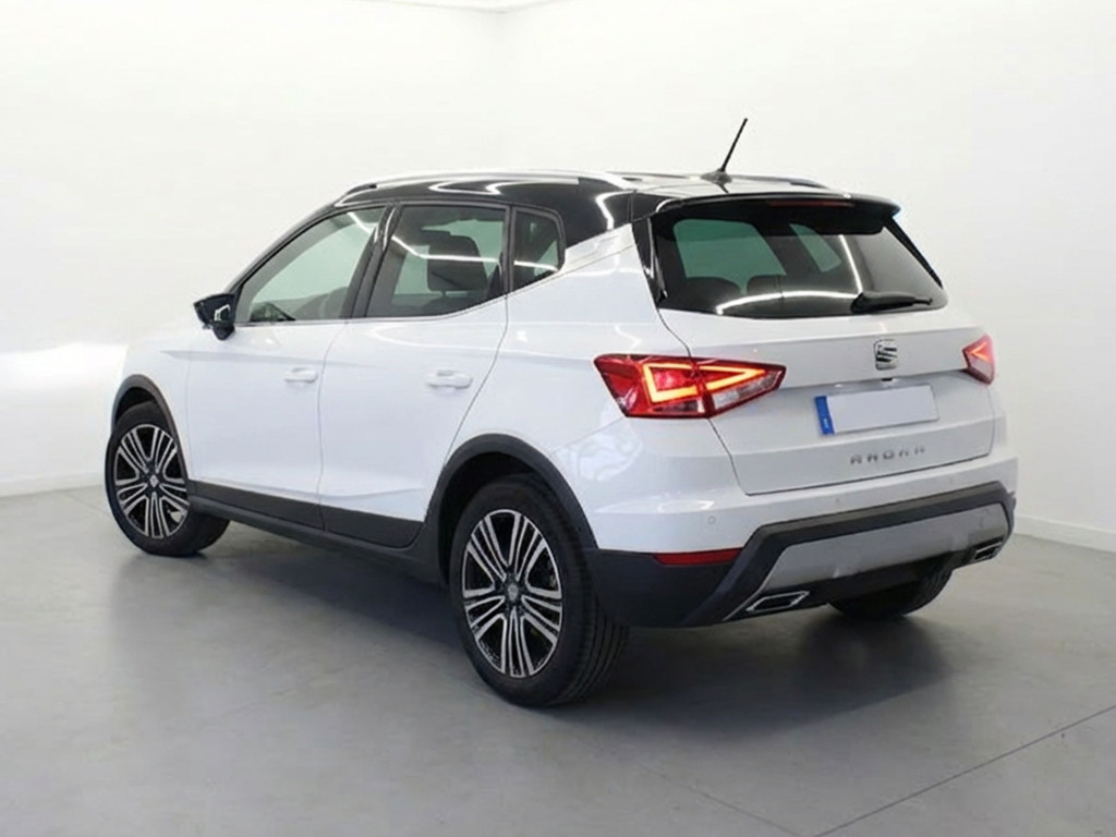 SEAT ARONA 1.0 TSI S&S FR XM 115 de segunda mano