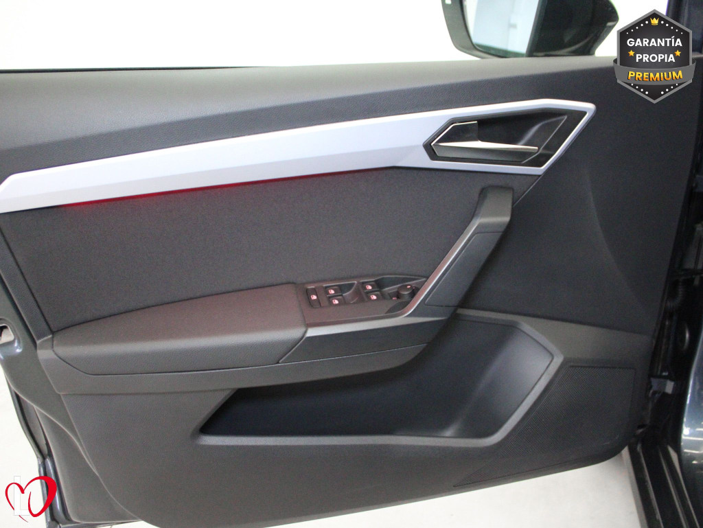 SEAT ARONA 1.0 TSI S&S FR XM 115 de segunda mano