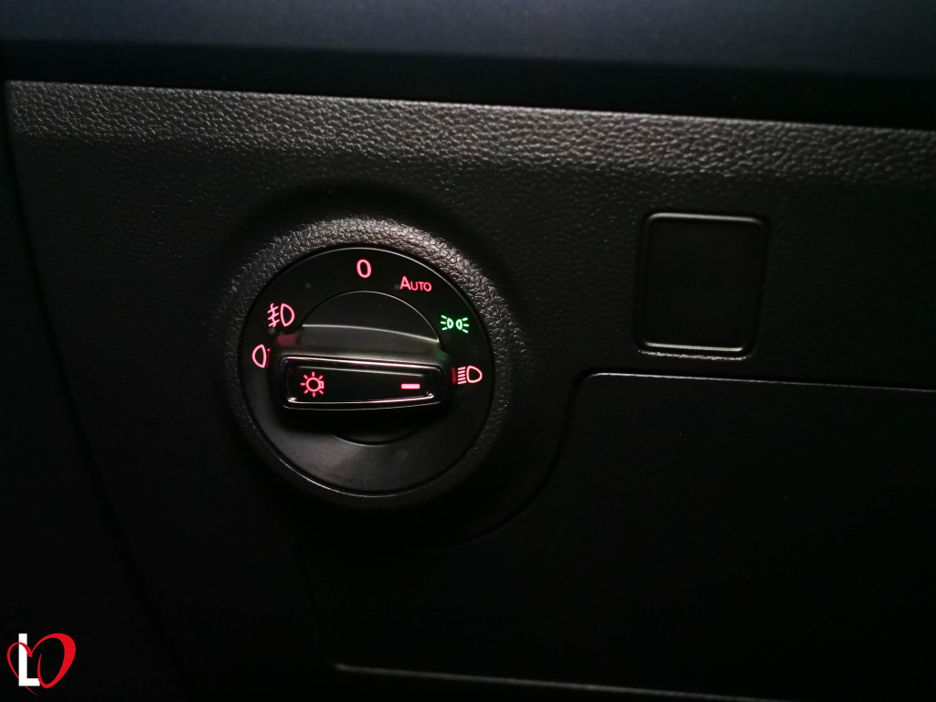 SEAT ARONA 1.6 TDI S&S STYLE 95 de segunda mano