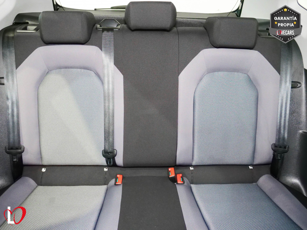 SEAT ARONA 1.6 TDI STYLE 95 de segunda mano