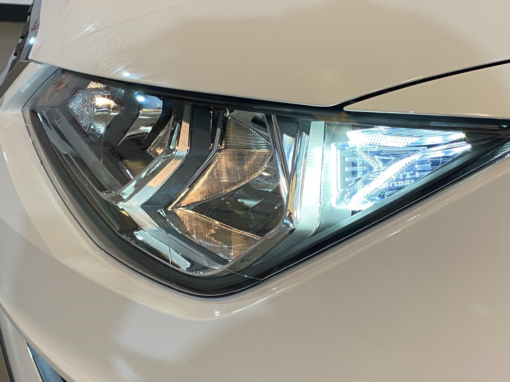 SEAT ARONA 1.6 TDI STYLE BUSINESS de segunda mano