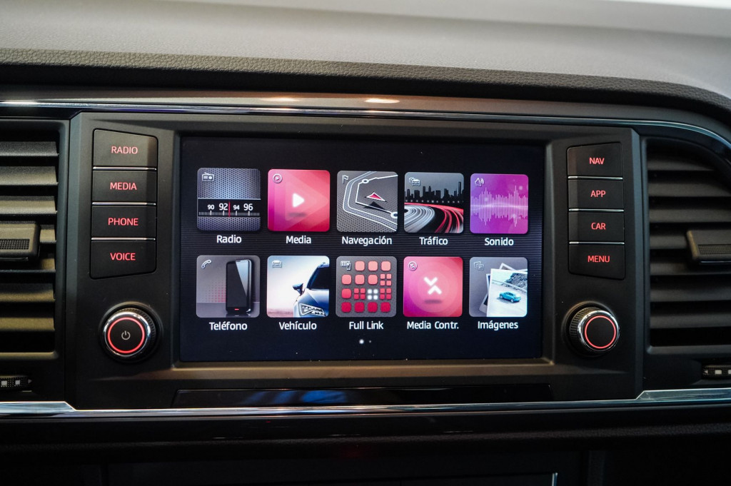 SEAT ATECA 1.6 TDI DSG STYLE 115 de segunda mano