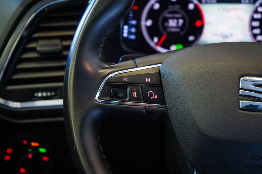 SEAT ATECA 1.6 TDI DSG STYLE 115 de segunda mano