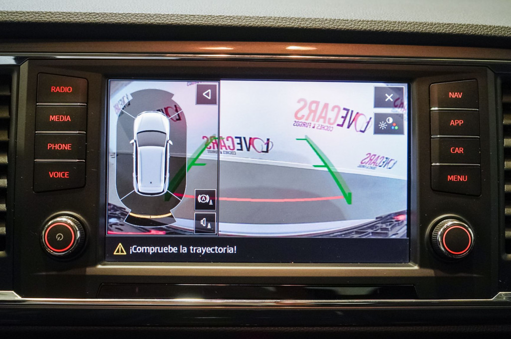 SEAT ATECA 1.6 TDI DSG STYLE 115 de segunda mano