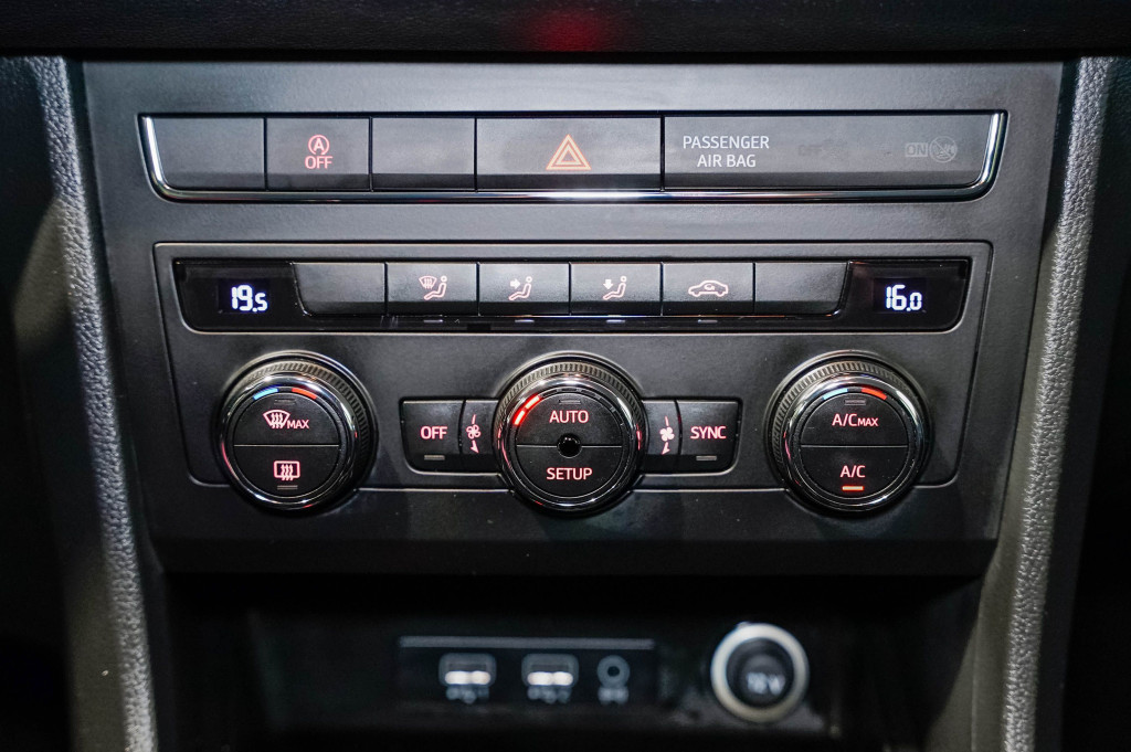 SEAT ATECA 1.6 TDI  STYLE 115 de segunda mano