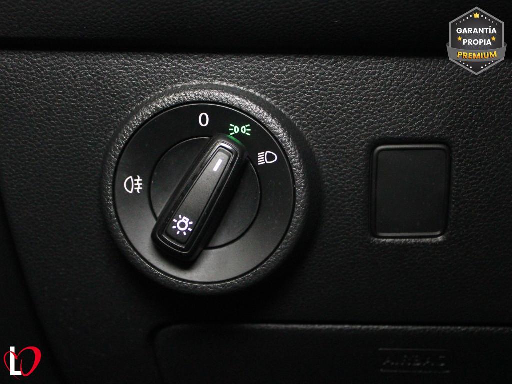 SEAT ATECA 2.0 TDI CR S&S REFERENCE 6 VEL 116 de segunda mano