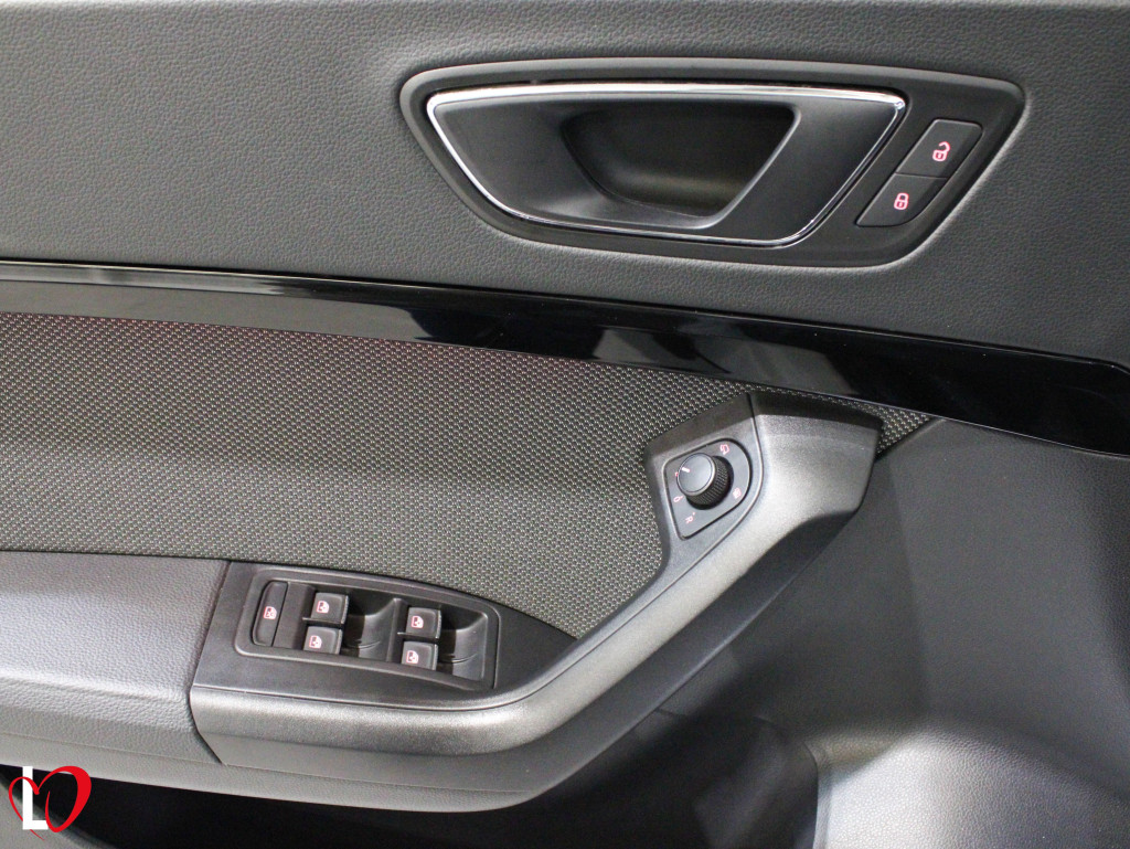 SEAT ATECA 2.0 TDI DSG XCELLENCE TECHO 150 de segunda mano