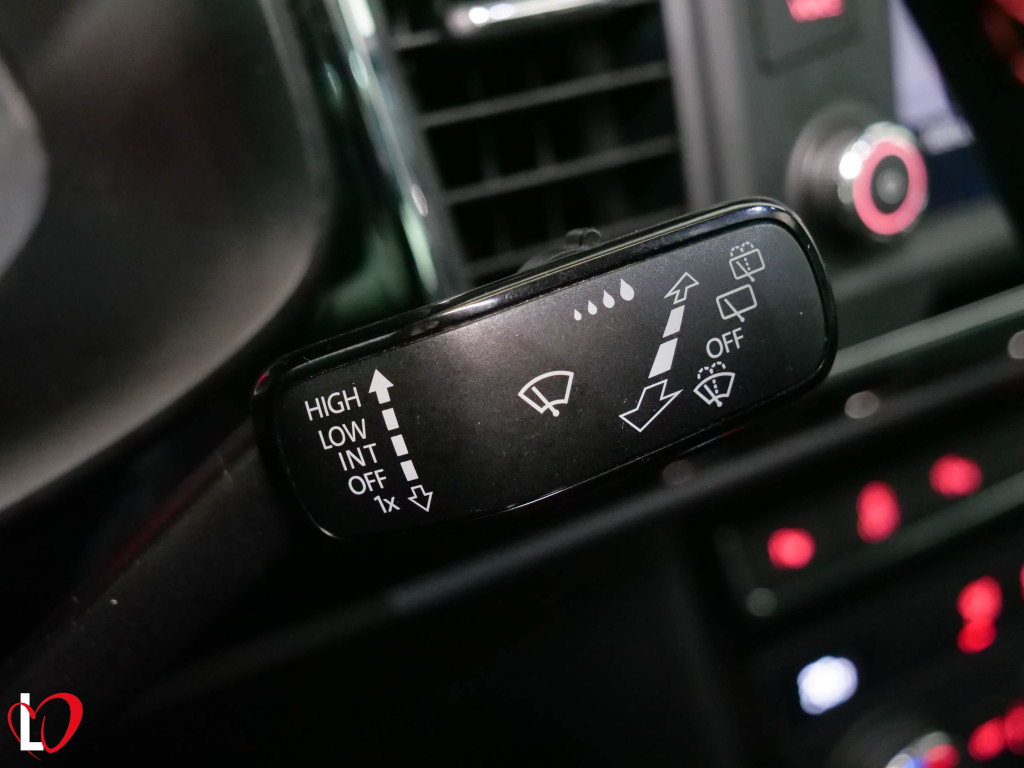 SEAT ATECA 2.0 TDI S&S DSG FR TECHO 150 de segunda mano