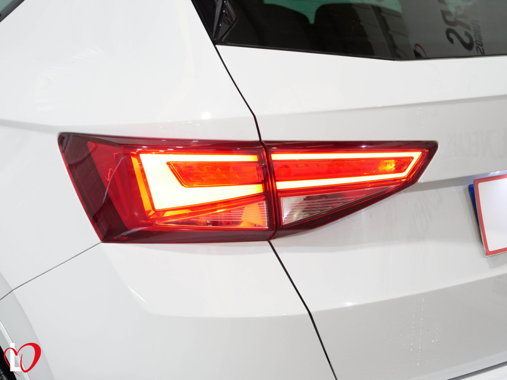 SEAT ATECA 2.0 TDI S&S DSG FR TECHO 150 de segunda mano