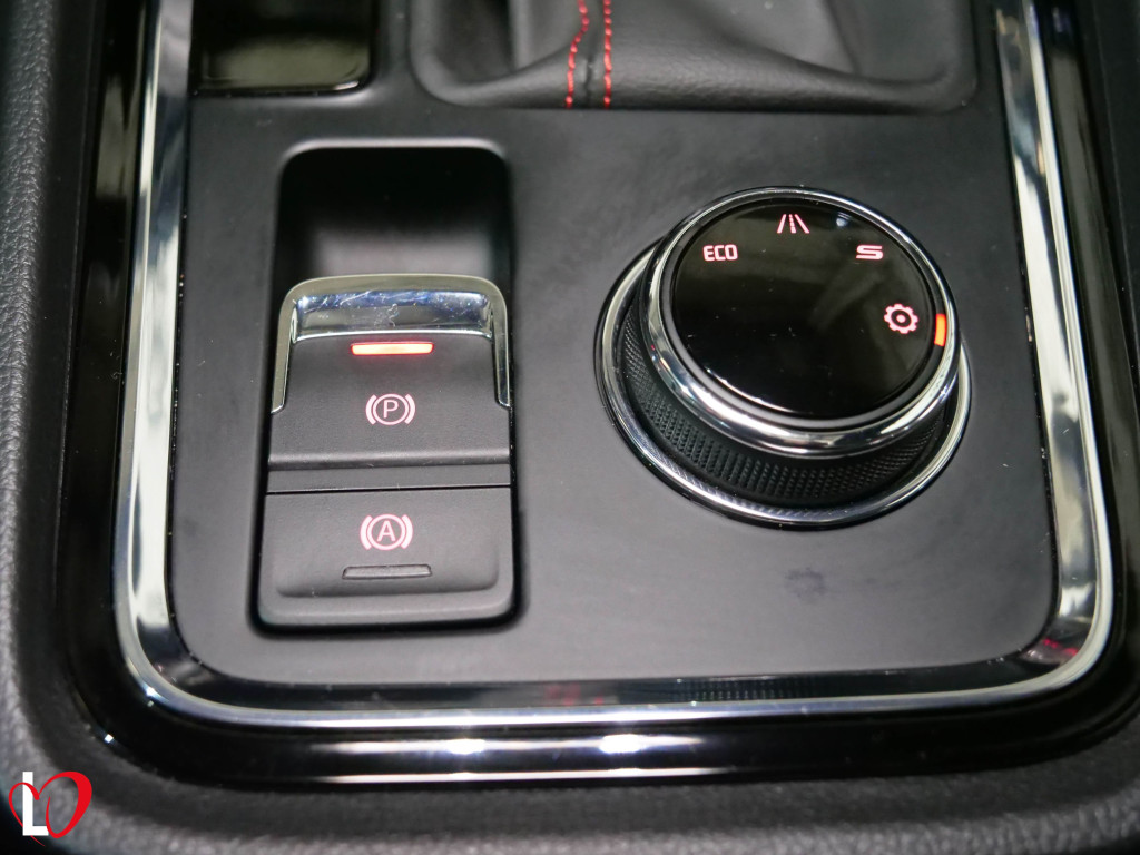 SEAT ATECA 2.0 TDI S&S DSG FR TECHO 150 de segunda mano