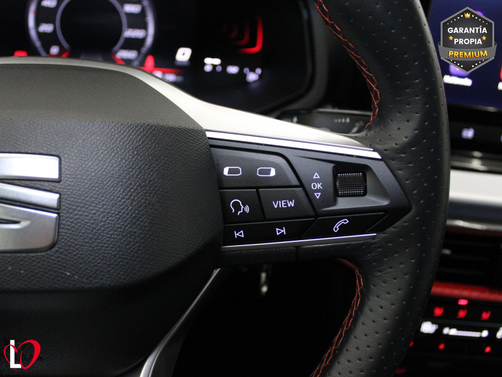 SEAT IBIZA 1.0 TSI S&S FR XS 115 de segunda mano