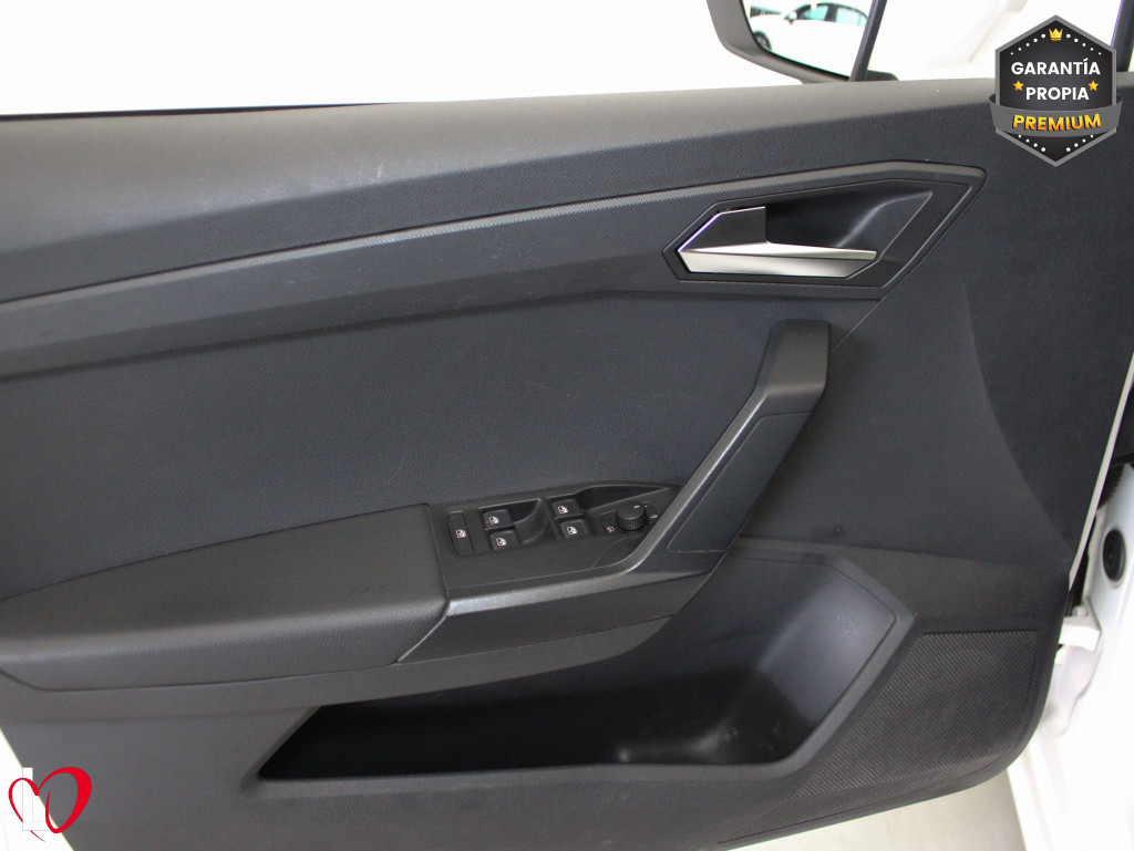 SEAT IBIZA 1.0 TSI S&S STYLE XM 110 de segunda mano