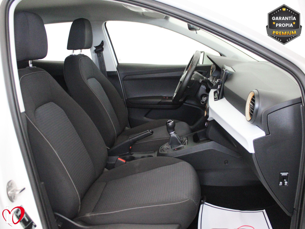 SEAT IBIZA 1.0 TSI S&S STYLE XM EDITION 110 de segunda mano