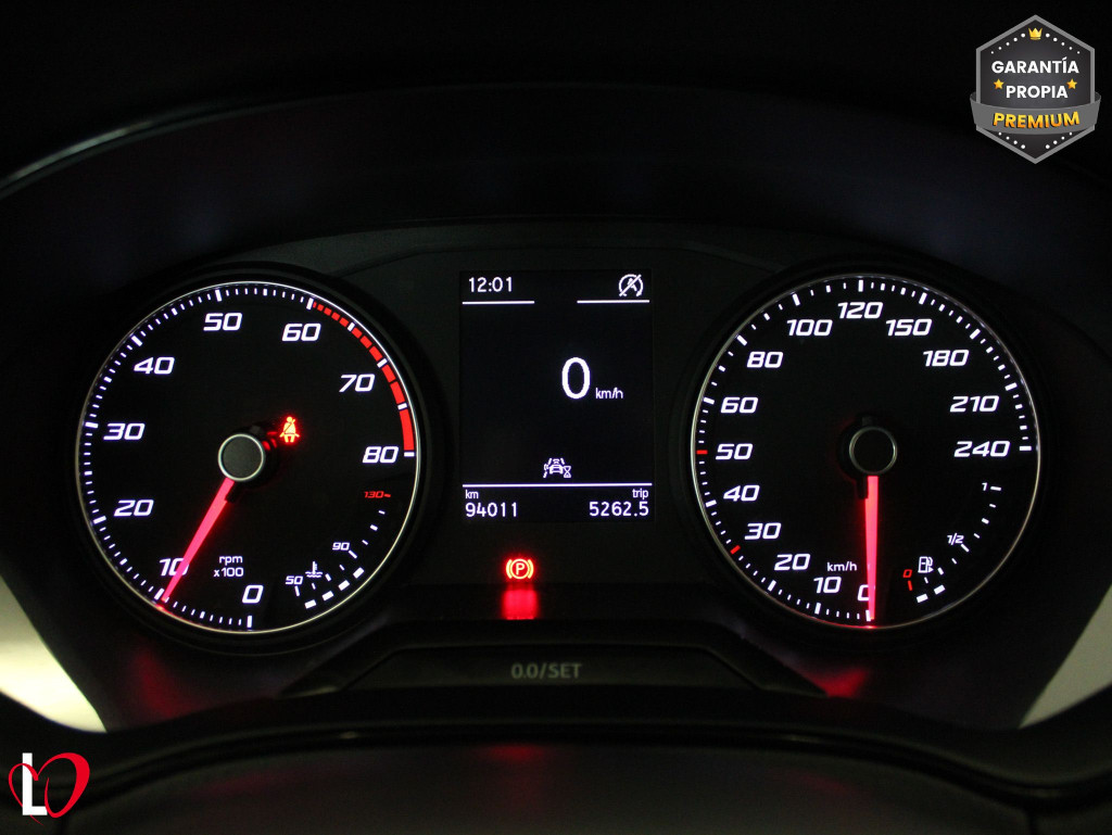 SEAT IBIZA 1.0 TSI S&S STYLE XM EDITION 110 de segunda mano