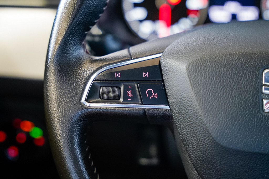 SEAT IBIZA 1.0 TSI STYLE 95 de segunda mano