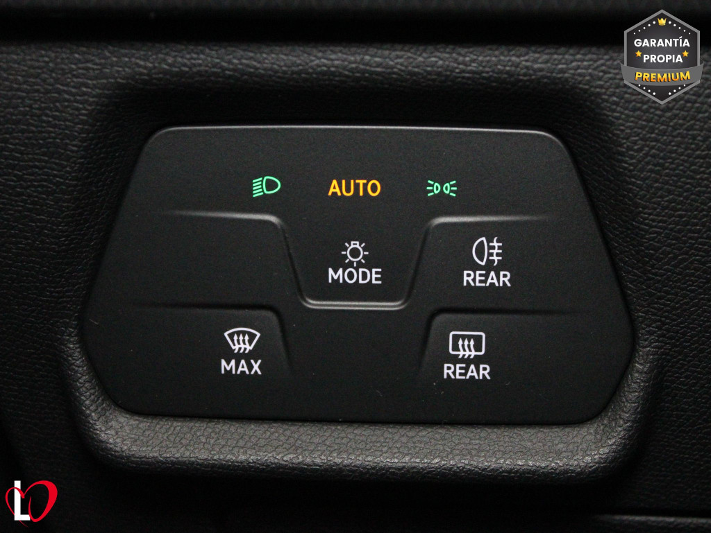 SEAT LEON 1.5 TSI S&S STYLE XS 115 de segunda mano