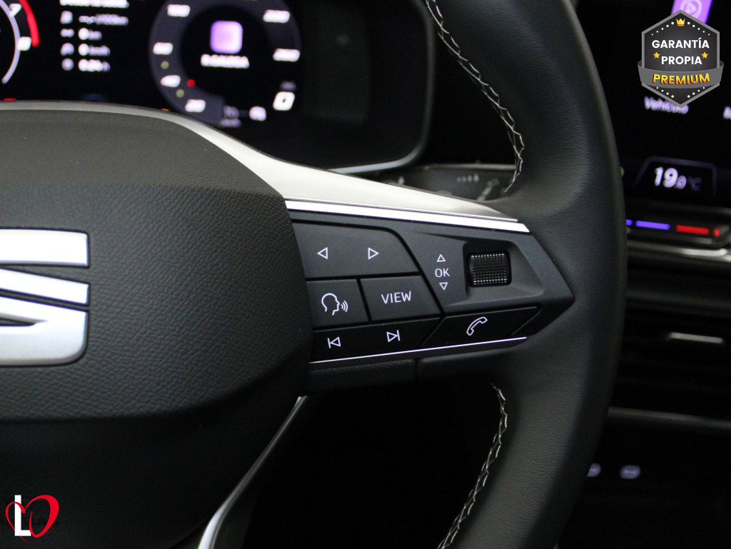 SEAT LEON 1.5 TSI S&S STYLE XS 115 de segunda mano