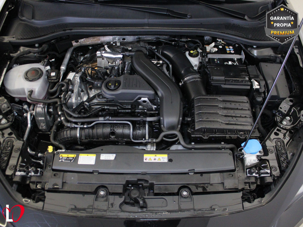 SEAT LEON 1.5 TSI S&S STYLE XS 115 de segunda mano