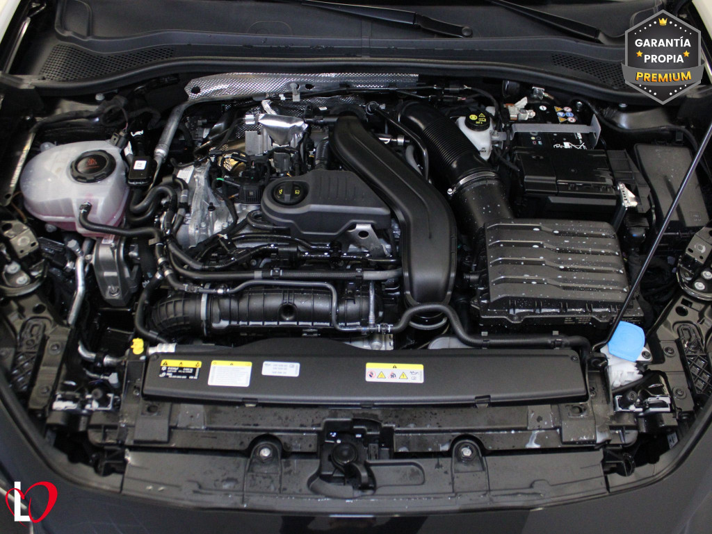 SEAT LEON 1.5 TSI S&S STYLE XS 115 de segunda mano