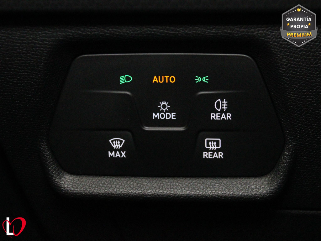 SEAT LEON 1.5 TSI S&S STYLE XS 115 de segunda mano