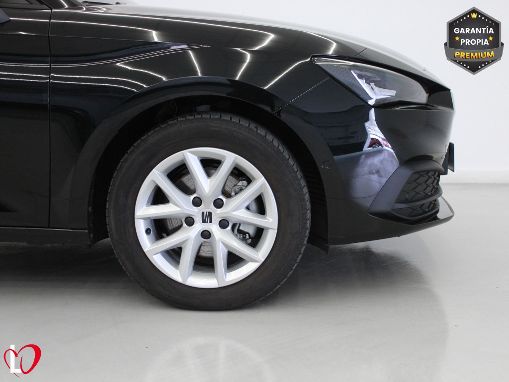 SEAT LEON 1.5 TSI S&S STYLE XS 115 de segunda mano