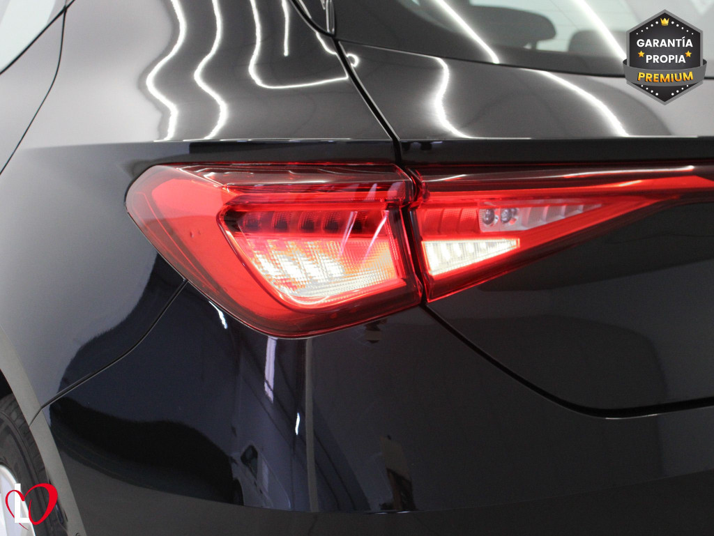 SEAT LEON 1.5 TSI S&S STYLE XS 115 de segunda mano